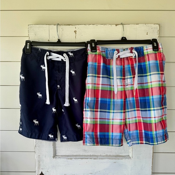 ABERCROMBIE, SET/2, BOYS SWIM TRUNKS. NAVY BLUE, SWIM TRUNKS, WITHOUT MESH LINER - Picture 1 of 14